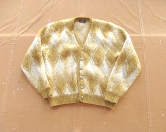 Medium 60s Argyle Cardigan Sweater / Shaggy, Yellow White, Button Down, 1960s 60s Puritan