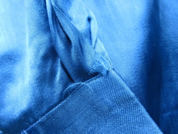 Small 50s Souvenir Slant Zipper Shirt / Japanese … - image 6