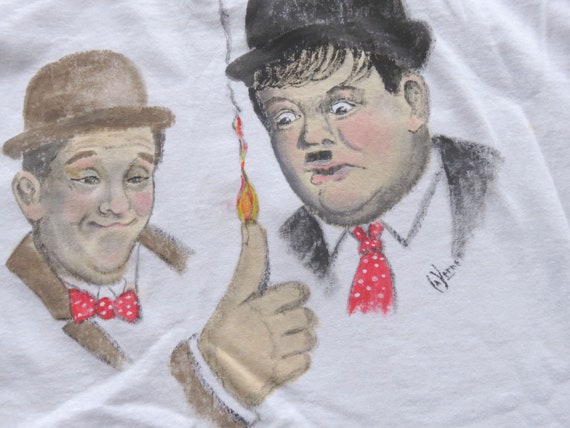 XL 90s Laurel & Hardy Hand Painted T-shirt / Frui… - image 6