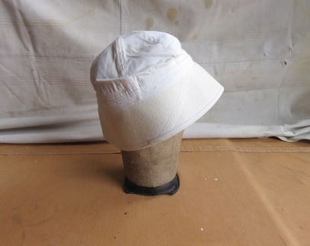 XS / Small 50s US Navy White Cotton Bucket Hat / Sailor Uniform Crackerjack Middy Hat