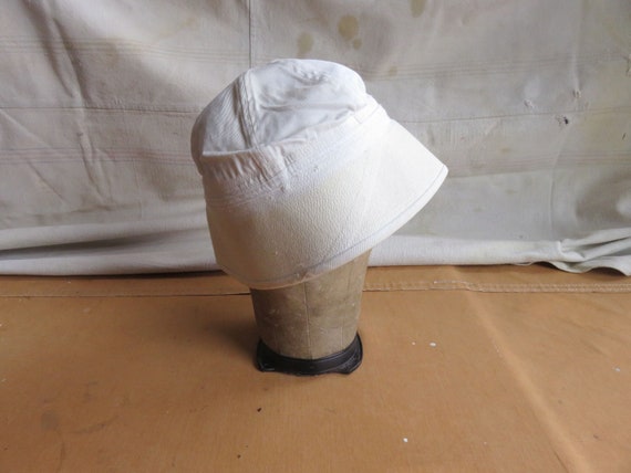 XS / Small 50s US Navy White Cotton Bucket Hat / … - image 1