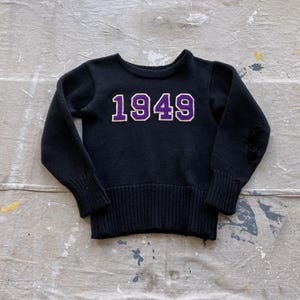 Small 40s Black Wool Varsity Sweater / College Athletic Varsity Letterman 1940s Felt Patch Letters