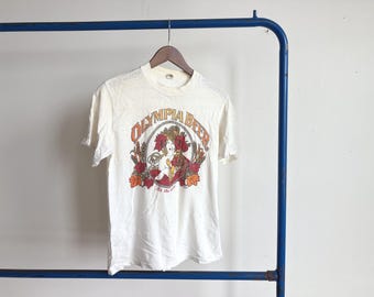 Small / Medium 70s Olympia Beer T-shirt / 100% Cotton Faded 1970s Stedman Hi-Cru