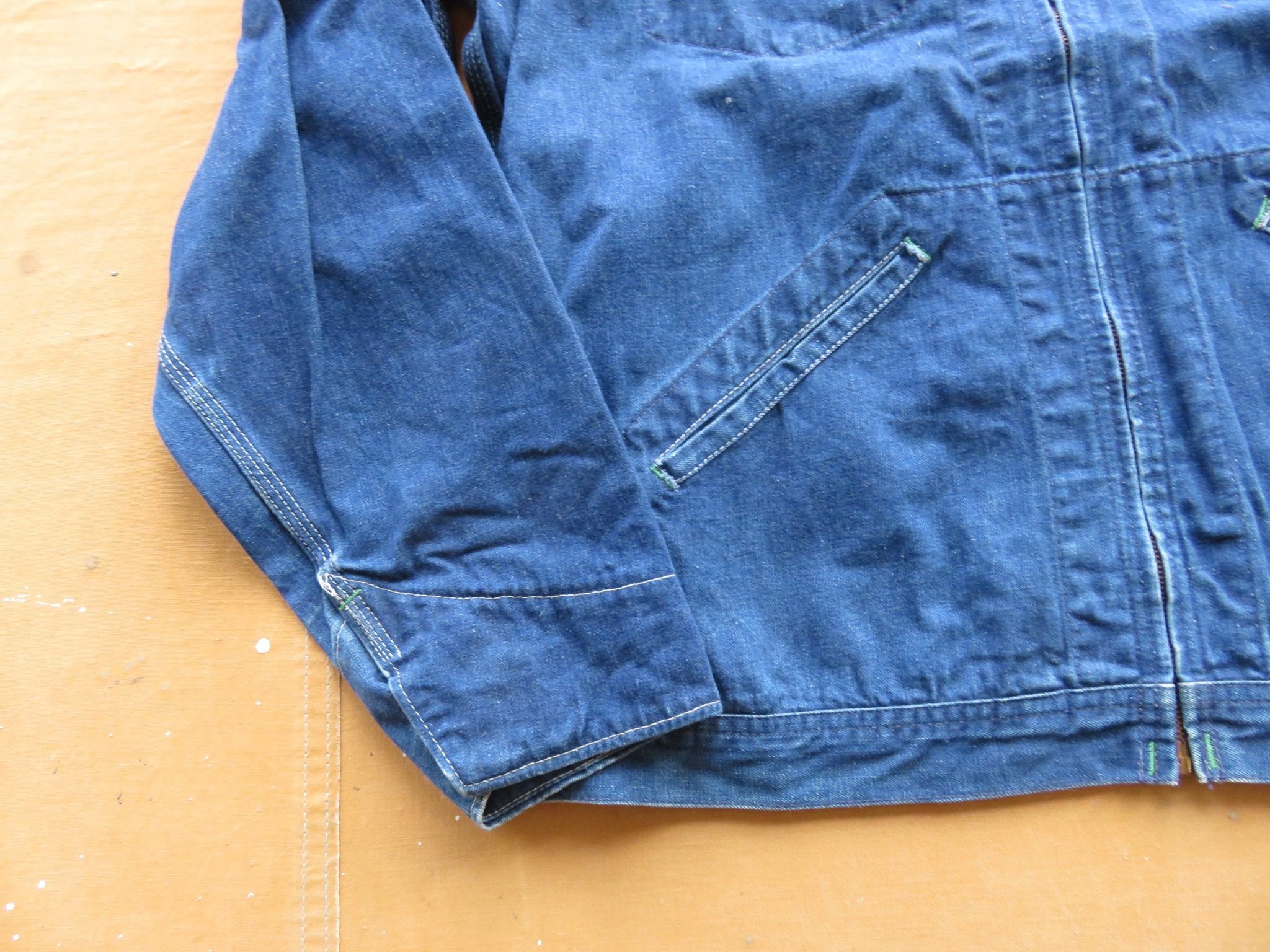 Large / XL 70s Osh Kosh Zip Front Denim Jacket / XL Long