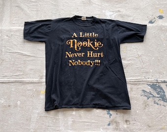 Medium / Large 70s A Little Nookie Never Hurt Nobody T-shirt / Dirty Inappropriate Sexy Raunchy Biker 1970s Black Tee Russell