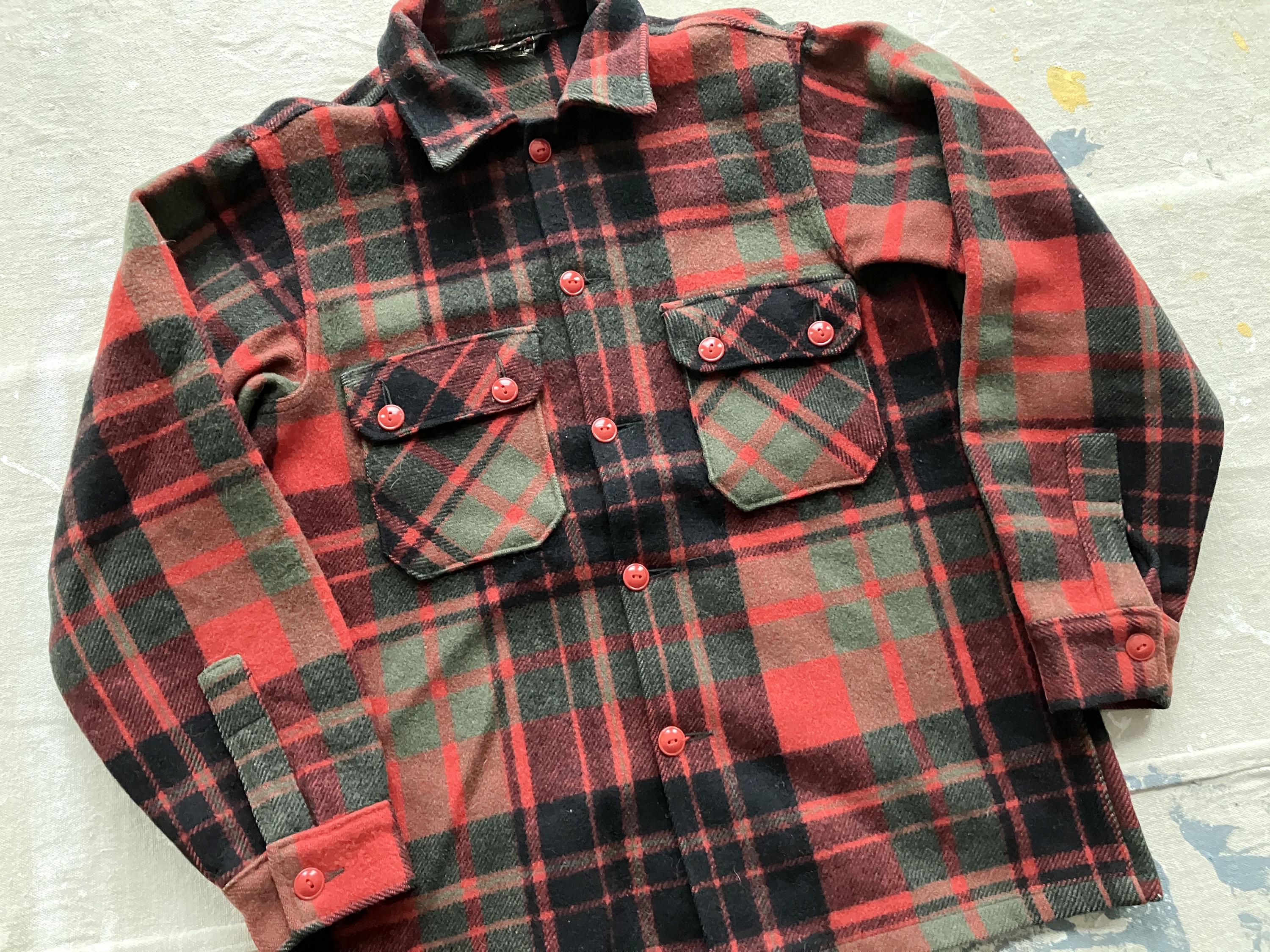 Small / Medium 40s / 50s Woolrich Wool Plaid Shirt Jacket / Wool 