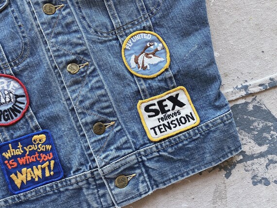 Small 60s / 70s Lee Patched Biker Denim Vest / Cu… - image 5
