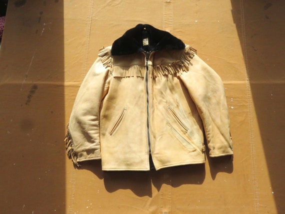 Medium 70s Buckskin Leather Fringe Jacket / Uber … - image 1