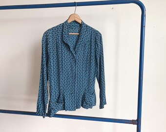 Large 40s Women's Cold Rayon Blouse / Novelty Decorative Print Button Front Blue