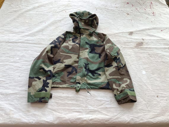 Small / Medium 00s Woodland Camo Chemical Protective Hooded Jacket