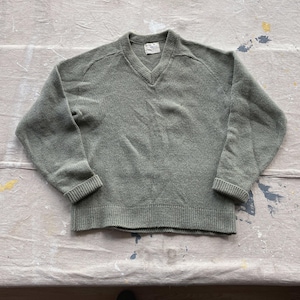 Medium 60s Green 100% Wool V Neck Sweater / 1950s 1960s Sears Men&#39;s Sweater