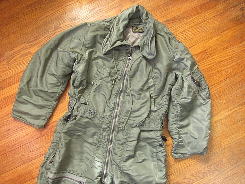 Military Coverall Medium Short 50s 60s US Army Insulated Flight Suit Coveralls CWU-1P Fatigues Uniform Vietnam Deck 1960s