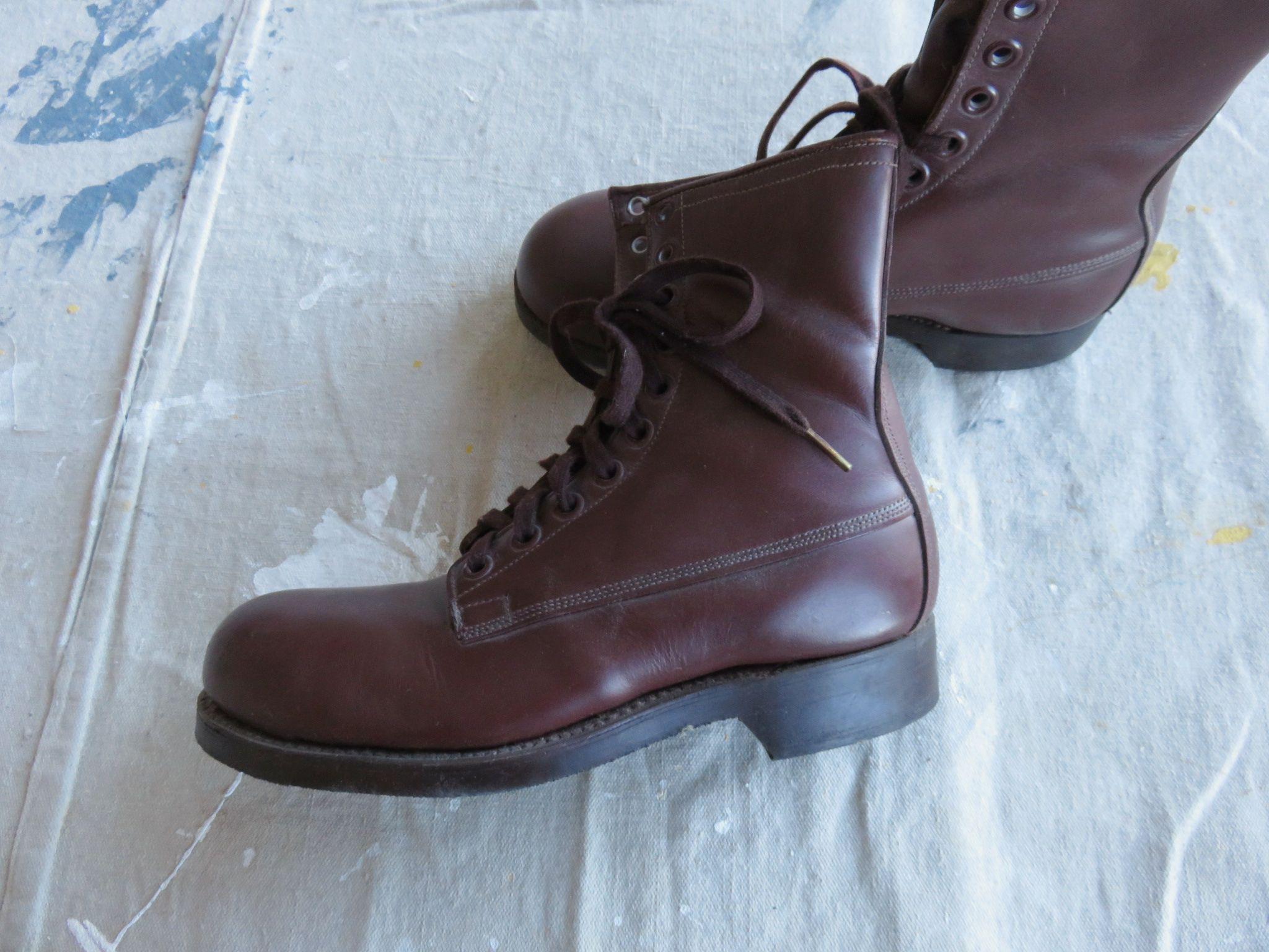 Size 8.5 Mint 60s US Army Brown Leather Combat Boots