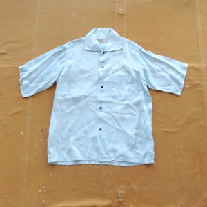 Small 50s Satin Baby Blue Sport Shirt / 1950s Men&#39;s Acetate Rockabilly Shiny Short Sleeve Button Down Up