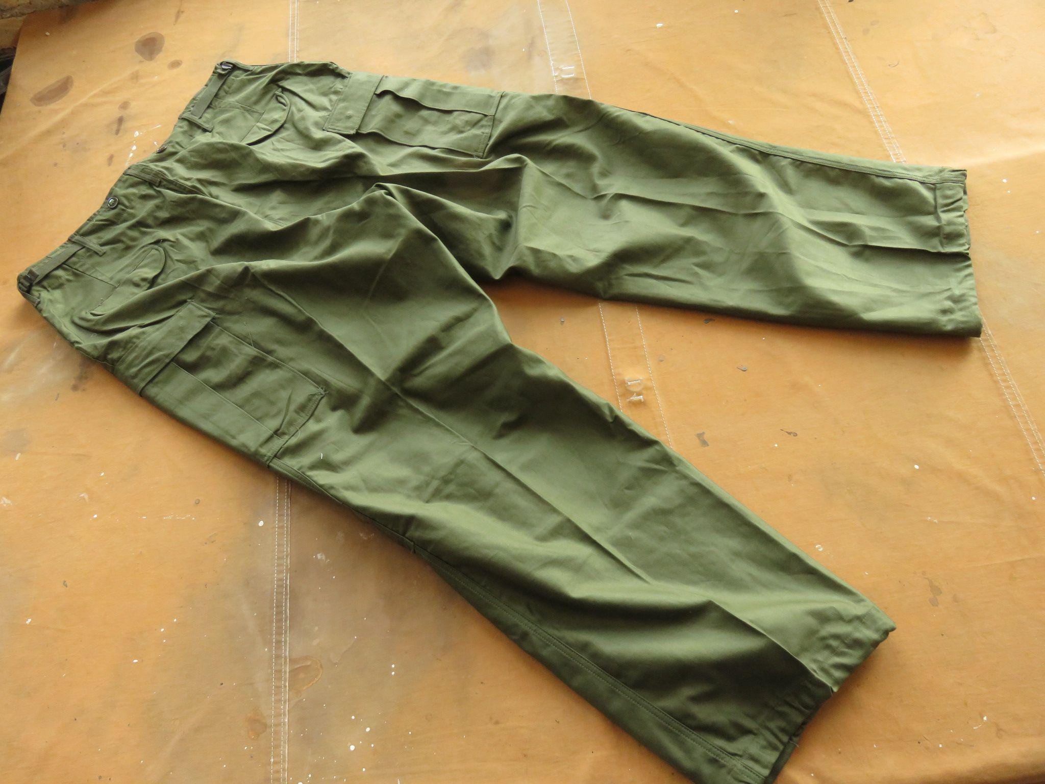 XL / 39 to 43 Waist 50s US Army M-51 Cargo Pants / Field