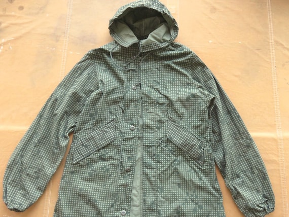 XS / Fits Small 80s US Army Camouflage Fishtail Parka