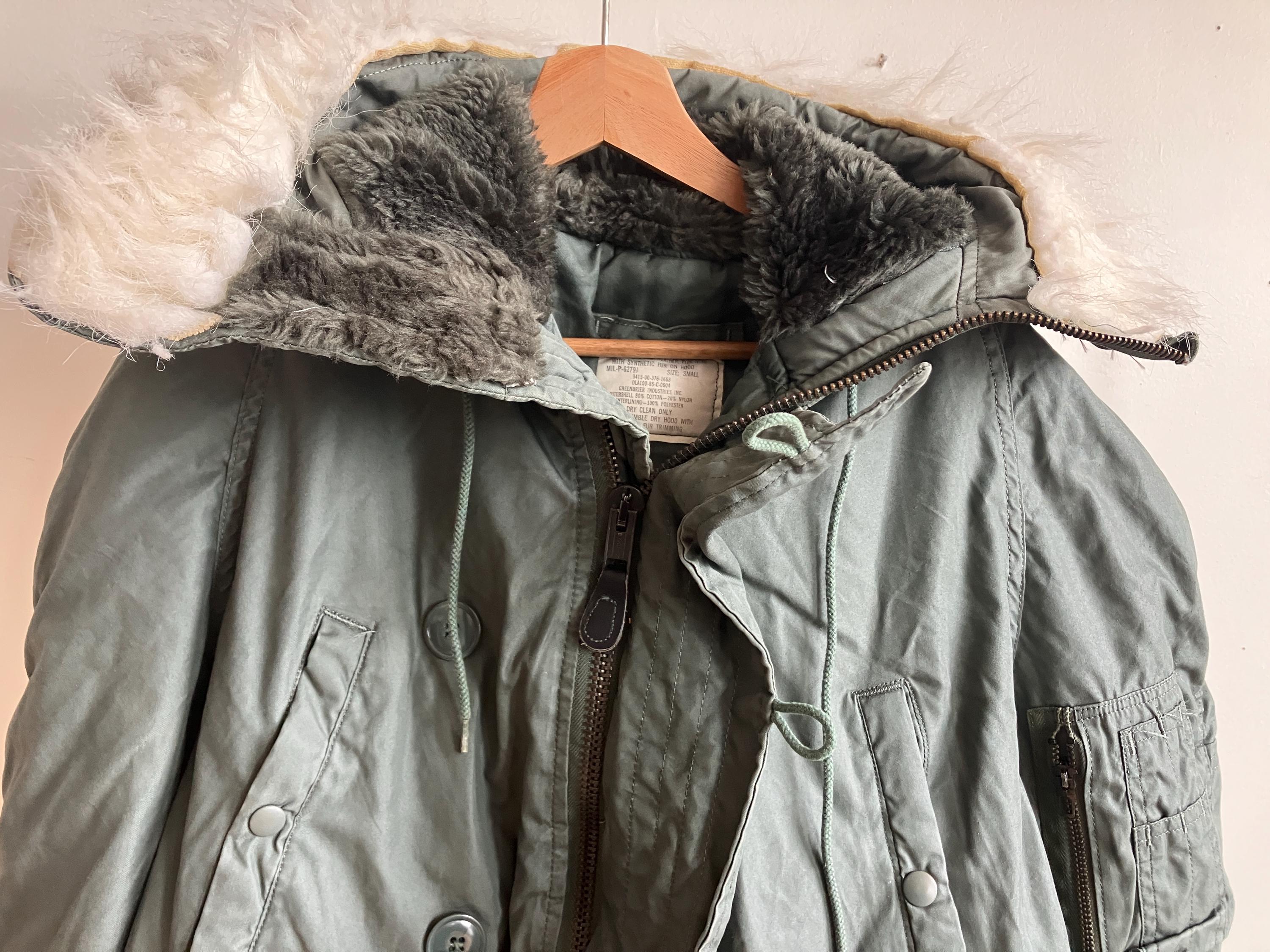 Small 80s US Air Force N-3B Hooded Parka Jacket / N3B Army