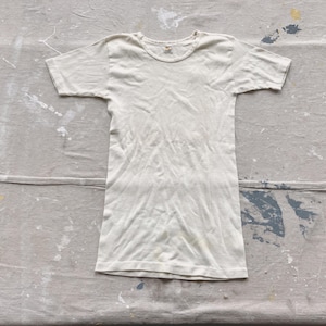 XS 40s Cotton Thermal T-shirt / 1940s Ribbed White Binder Neck Cotton Undershirt Hanes