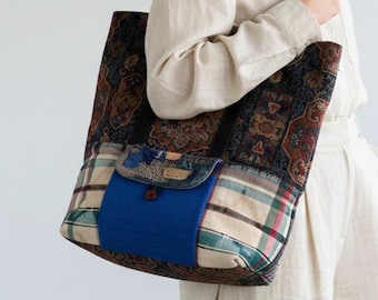 PATCHWORK TOTE BAG with Boro pendant, Handmade with reclaimed fabrics, Spacious sustainable bag, Japanese Boro stitch and patchwork