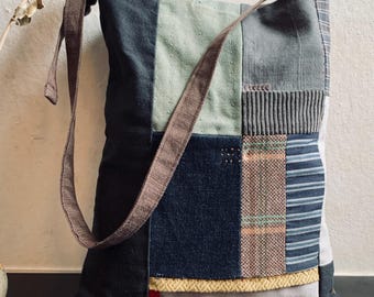 HANDMADE ART BAG - 02 , Modern Color Block Tote bag entirely handmade with reclaimed fabrics and "Mottainai" philosophy.