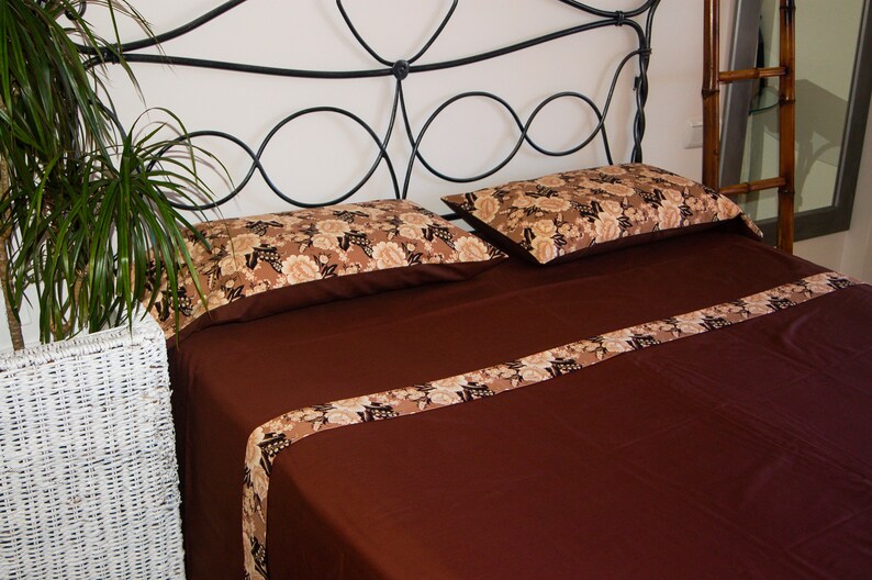 Chocolate and Flowers Sheet Set image 1