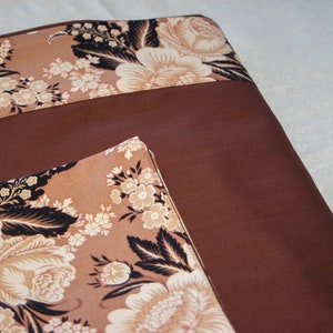 Chocolate and Flowers Sheet Set image 5