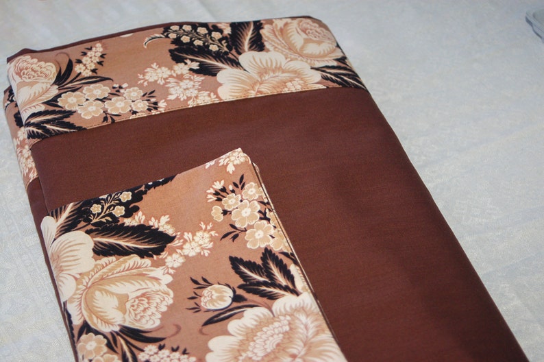 Chocolate and Flowers Sheet Set image 5