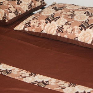 Chocolate and Flowers Sheet Set image 2