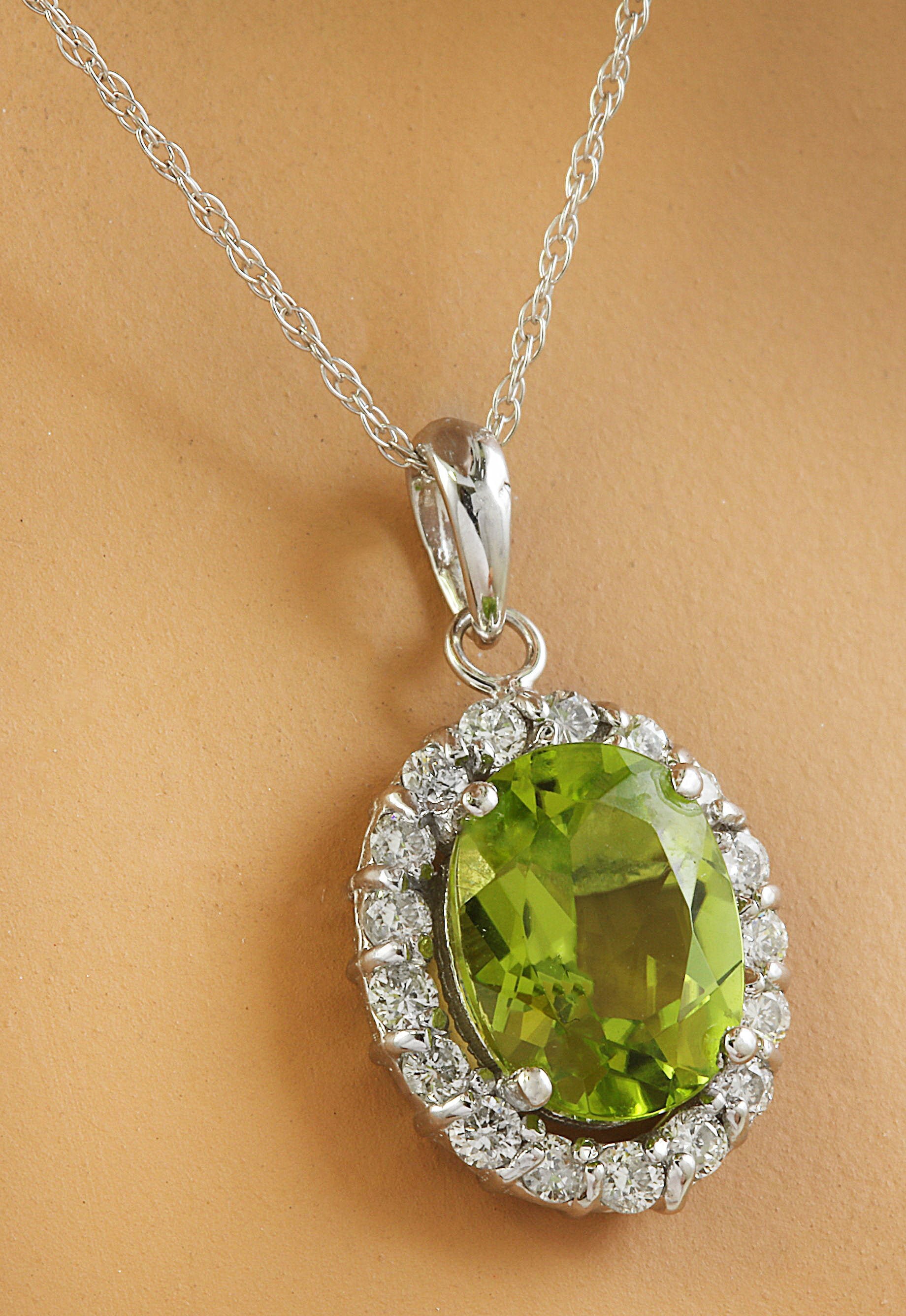 Peridot Necklace With Pendant in 14k 