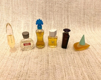 Perfume Bottle Set - 54, 6 bottles Miniature: Hugo Boss Woman, Leida de Zagoras, MCM, Naj Oleari, other perfumes.