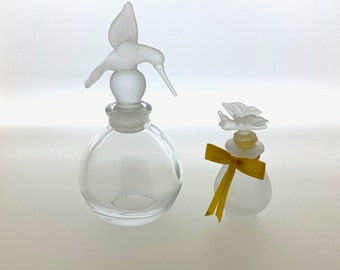 Charming Set of 2 Vintage Perfume Bottles – Clear Glass - Set-27.