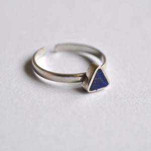 Dreieck Ring, Lapis und Silber Dreieck Ring, Silber Ring, Lapis Ring, Dreieck...