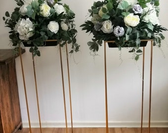 Wedding Column/Pedestal Flower Ball Arrangement: Ivory Roses, Hydrangea (46.5cm/18")