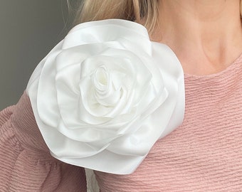 Wedding Brooch Large Flower Brooch Oversized Flower White Brooch Wedding Giant Fabric Flowers Large Rose Flower Brooch Shoulder Brooch White