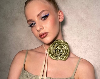 Olive Green Flower Choker Necklace Velvet Choker Rose Choker Bridesmaid Corsage Floral Choker Sage Green Corsage for Wedding Choker