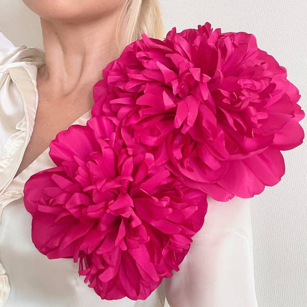 Broche fleur rose fuchsia Broche florale pivoine Broche fleur Épaule surdimensionnée corsage broche fleur extra large Broche rose fuchsia