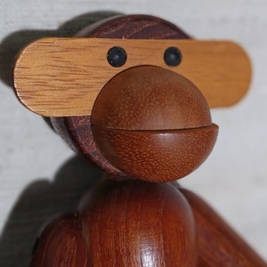 Vintage Teak KAY BOJESEN monkey ape monkey wooden monkey string 60s