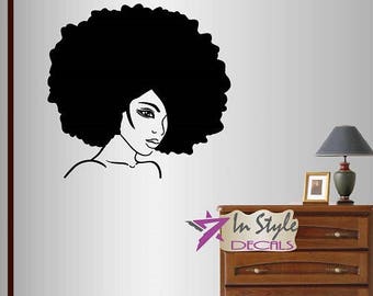 Naklejki ścienne w stylu In-Style Vinyl Decal Home Decor Art Sticker Piękna dziewczyna kobieta z włosami afro Salon fryzjerski Zdejmowany mural Design 494