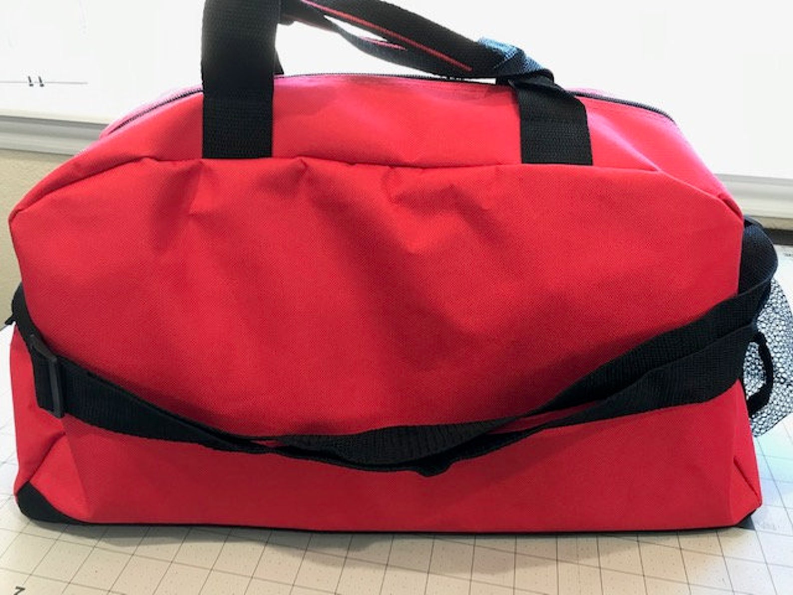 Li'l Red Express Duffle Bag With Dividers Etsy Canada