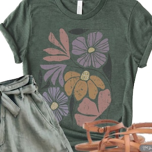 Floral Deco ~ Flower Tee Shirt, Botanical Tee, boho Tee,wildflower shirt, plant shirt botanical shirt, retro floral T-shirt, gardener,trendy