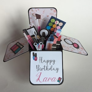 Cartão de caixa de aniversário Maquiagem estilo 3D Cartão pop-up para ela Para ele para eles Sombra blush rímel batom Pode ser personalizado filha filho