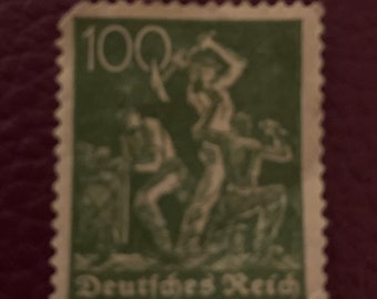 Rare German Deutsches reich stamp 100 green. New/not circulated