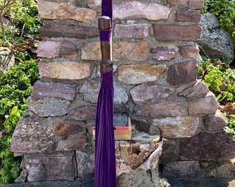 Flogger Wenge handle with Purple Suede Falls