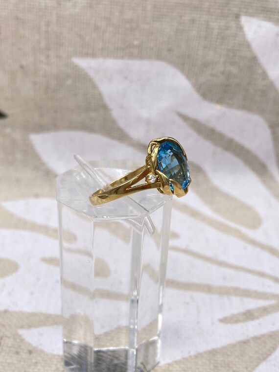 14k Gold Light Blue Topaz Ring with Diamonds - image 2
