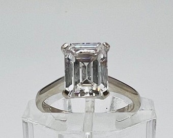 14k Gold Emerald Cut Cubic Zirconia Ring