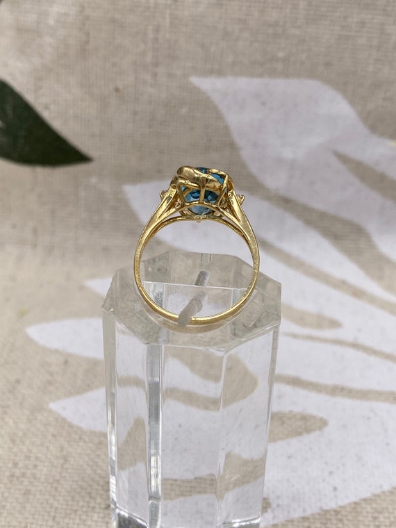 14k Gold Light Blue Topaz Ring with Diamonds - image 3