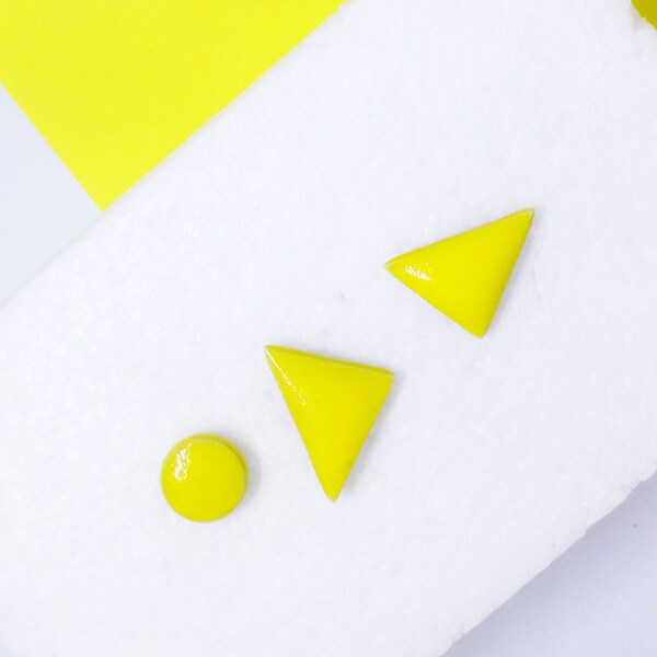 Yellow geometric earrings, Yellow geometric studs, Yellow triangle studs, Yellow triangle earrings, Bright yellow earrings, Yellow clay post