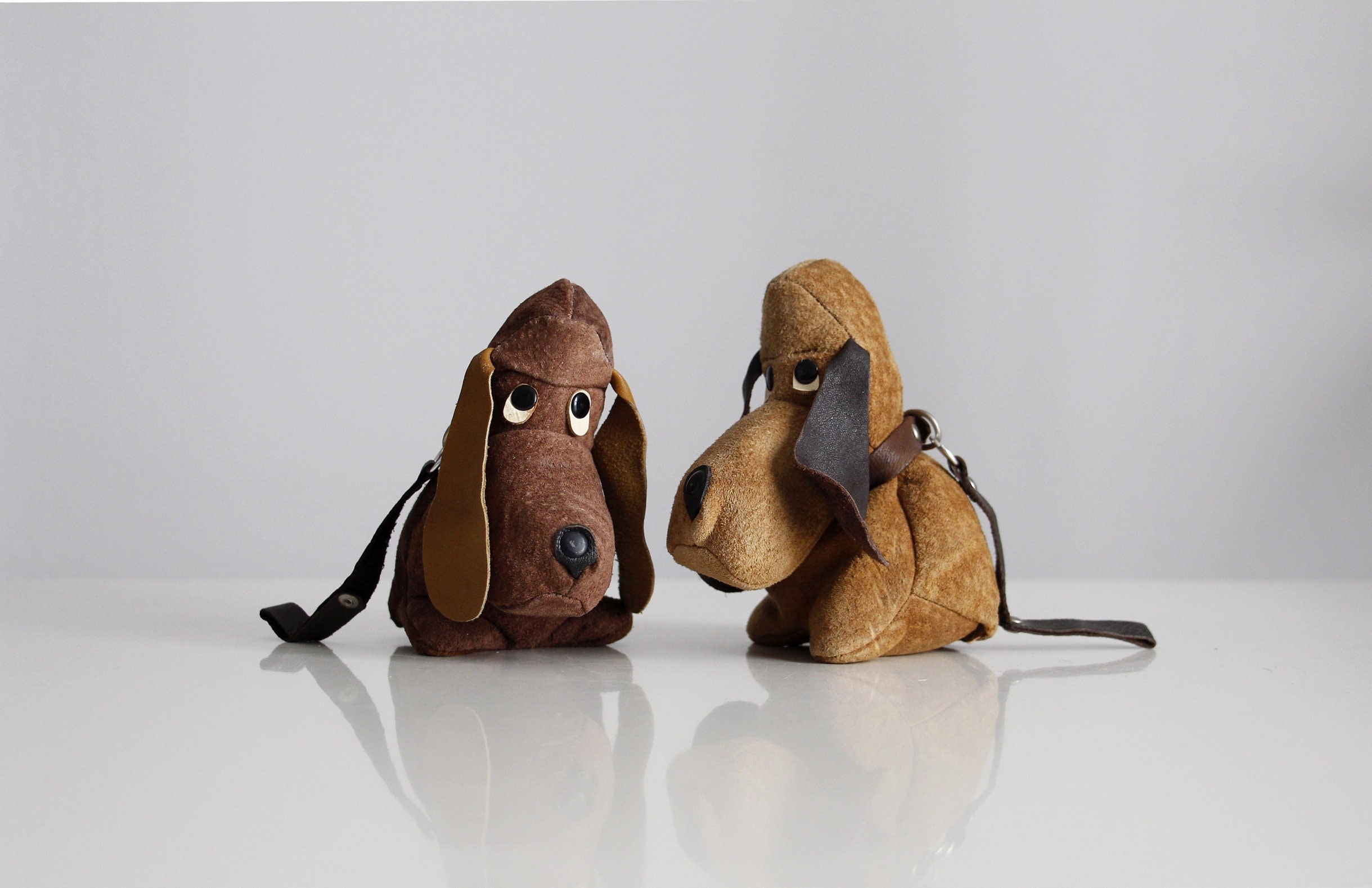 (レア)北欧•デンマークのかわいい犬ちゃん　ヴィンテージ　Sallingboe社 VINTAGE SALLINGBOE DOGS Vintage Danish Leather Basset Animal