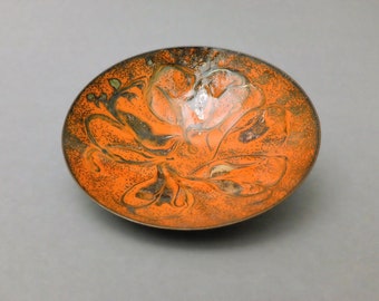 Mid-century enamel round bowl with orange marble effect, ring-shaped dish, Ref. 2332