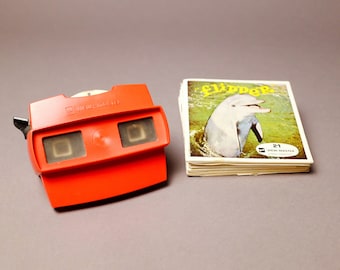 Vintage GAF Viewmaster Made in Belgium with 7 image series including Disney Ref. 2134